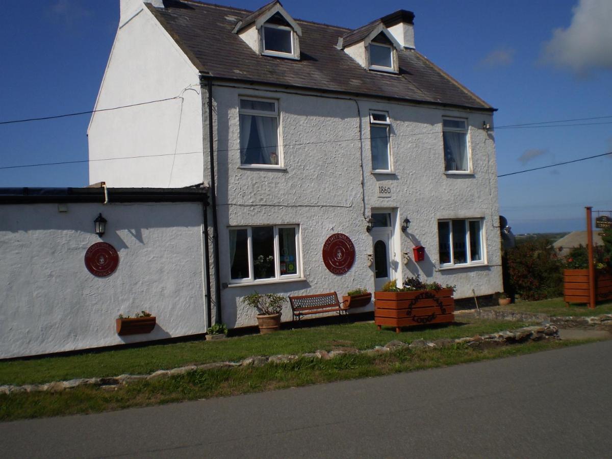 Sportsmans Lodge Bed&Breakfast Amlwch Extérieur photo